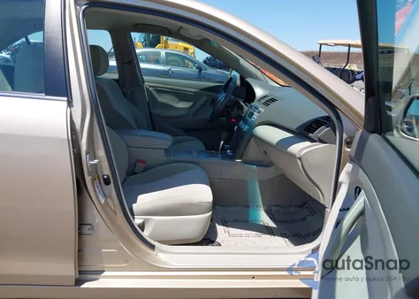 2011 Toyota Camry Le from USA, damaged, VIN 4T1BF3EK0BU129155